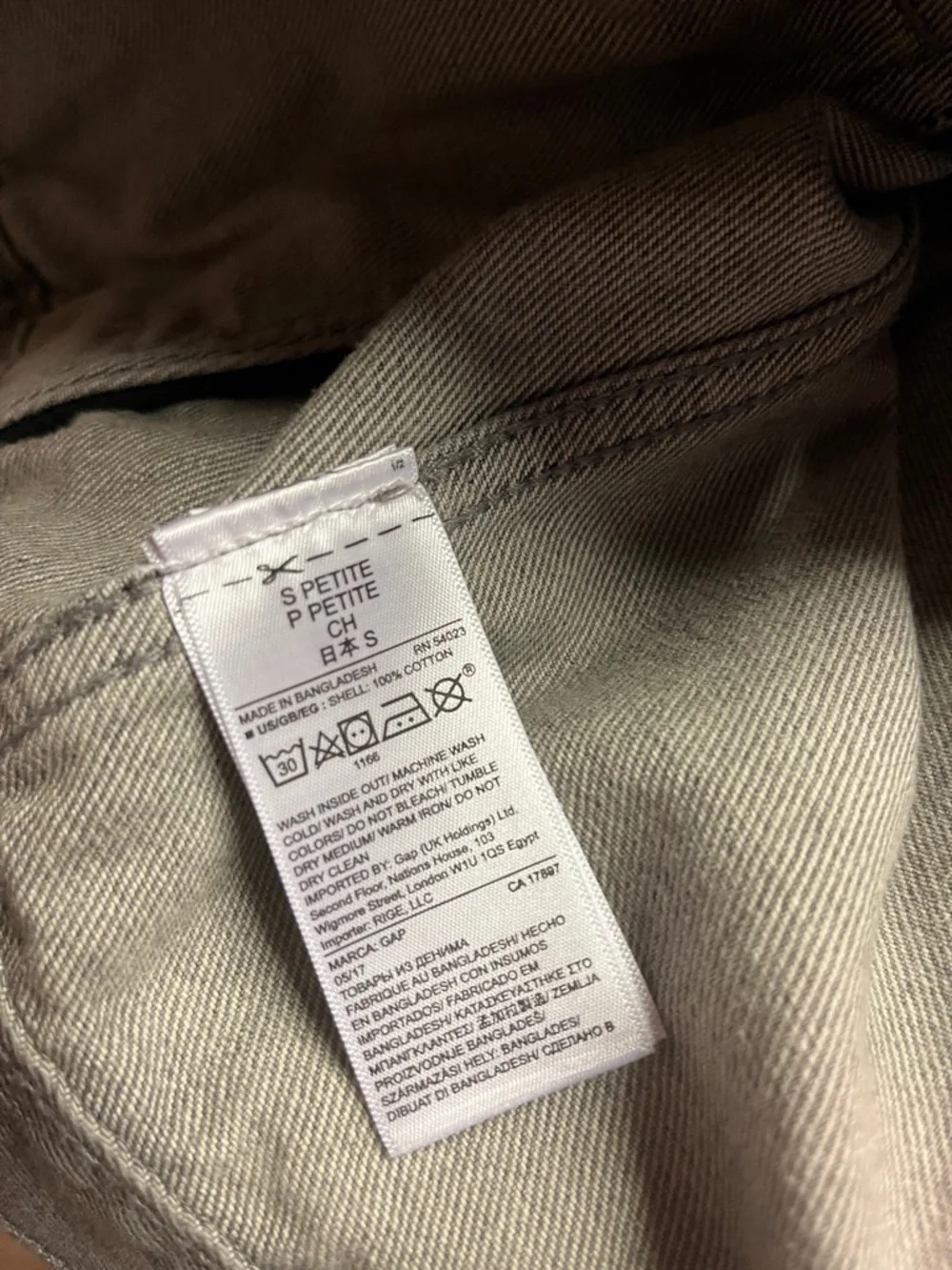 Gap Washed Grey Icon Cropped Denim Jacket - Picture 16 of 16